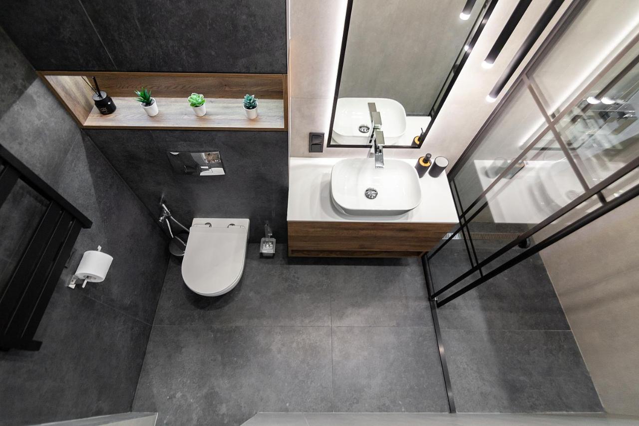 Dream Apartament On Drahomanova Street Lviv Kültér fotó