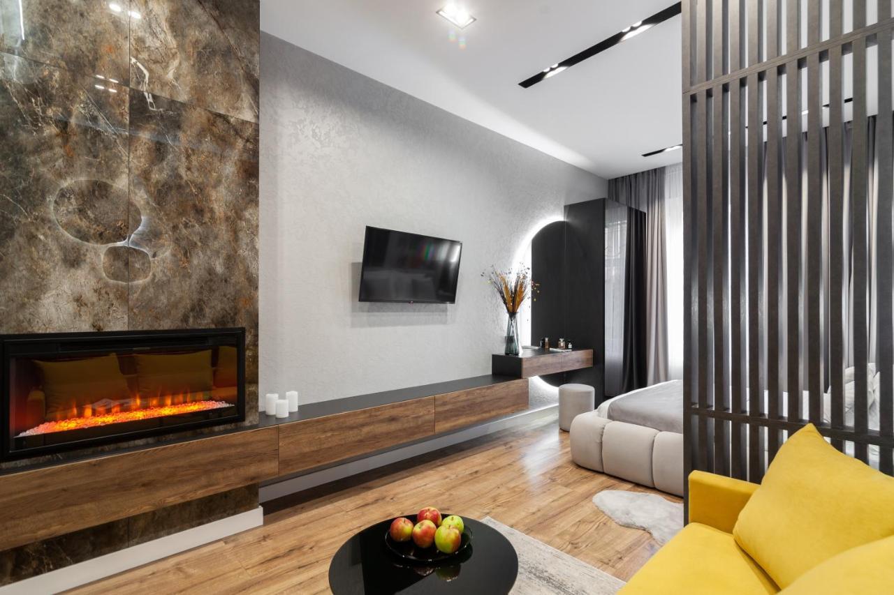 Dream Apartament On Drahomanova Street Lviv Kültér fotó
