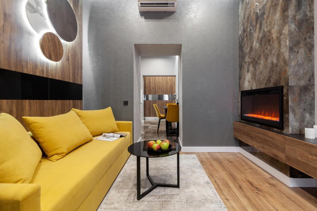 Dream Apartament On Drahomanova Street Lviv Kültér fotó