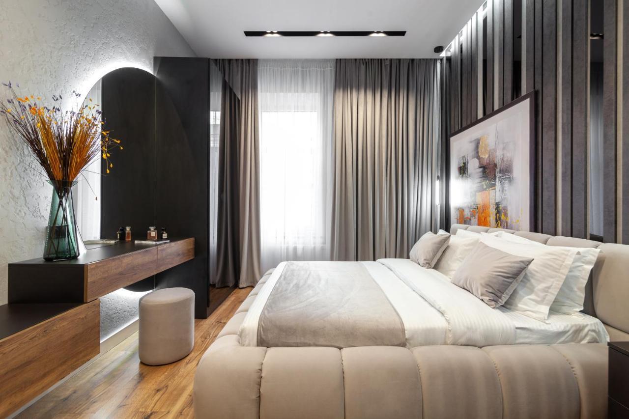 Dream Apartament On Drahomanova Street Lviv Kültér fotó