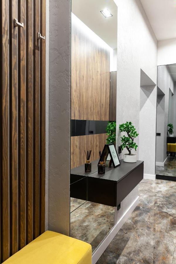 Dream Apartament On Drahomanova Street Lviv Kültér fotó